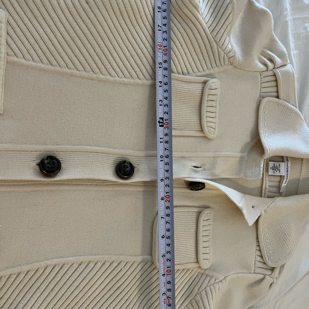 Very elegant,beautiful 100% wool. New, without tags. - Picture 7 of 9